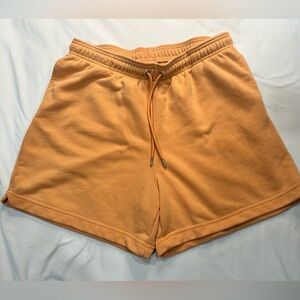 Cozi Fleece Orange Shorts women’s large